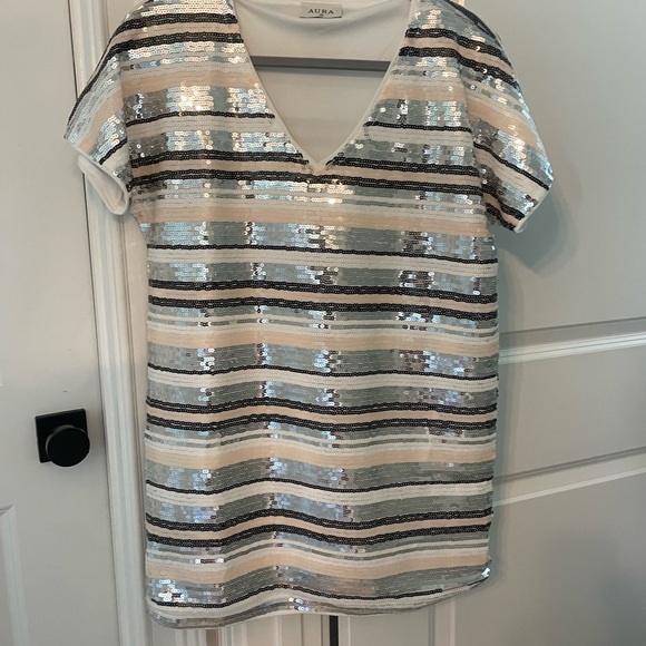 RED DRESS - Sequin dress - Picture 3 of 5